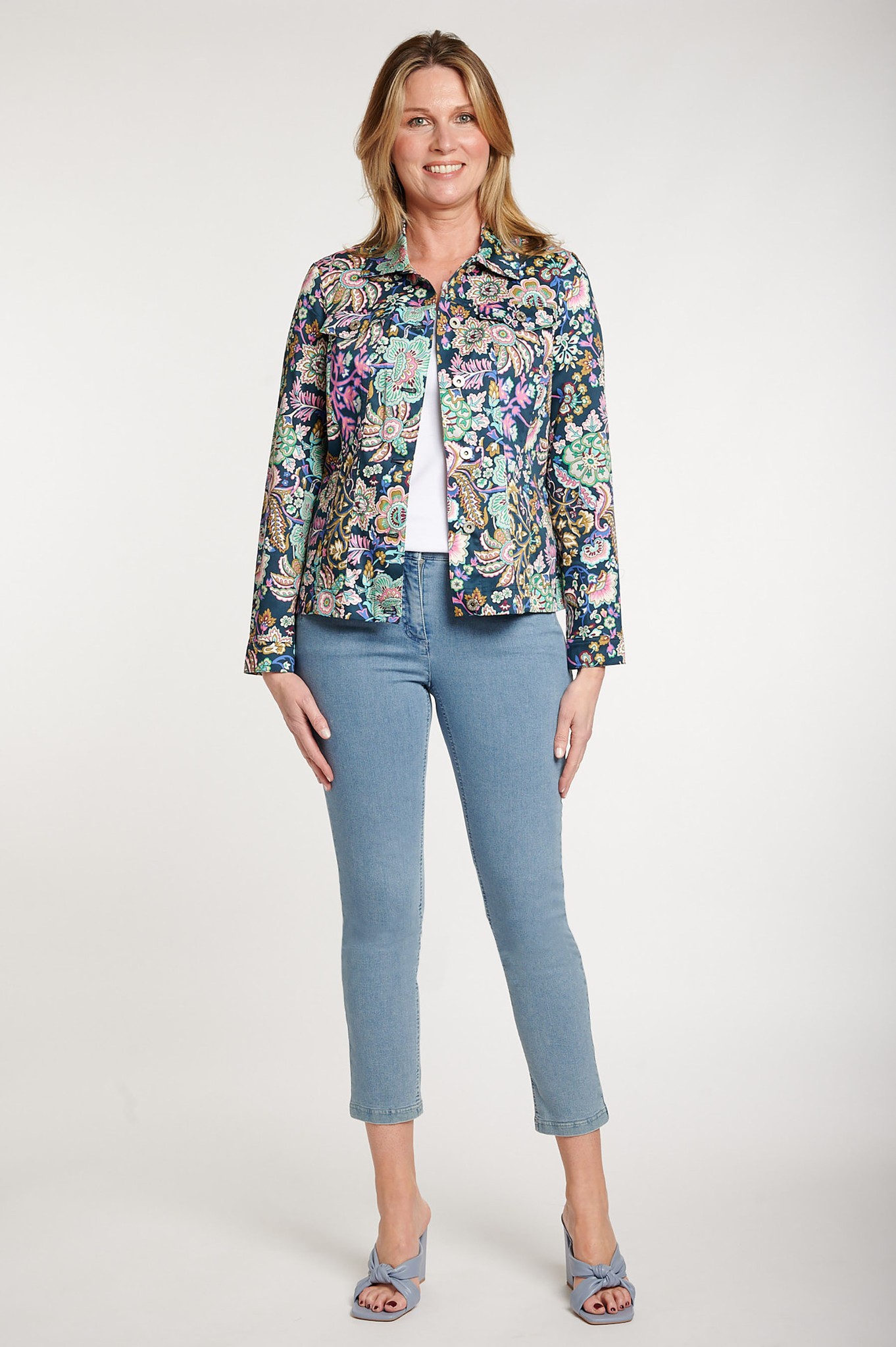 Robell Elena 09 Stretch Denim Jean Light Denim 62