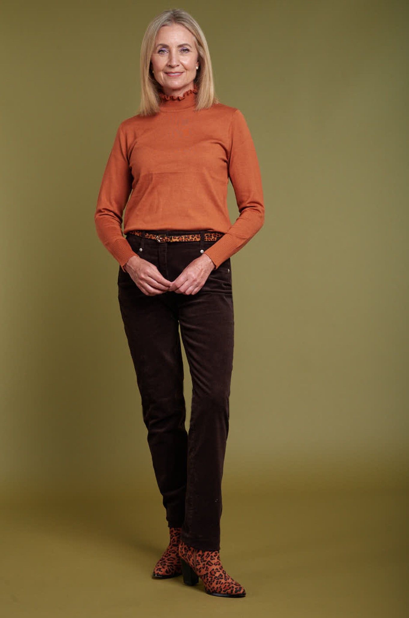 Robell Elena Needlecord Trousers Brown 38-9