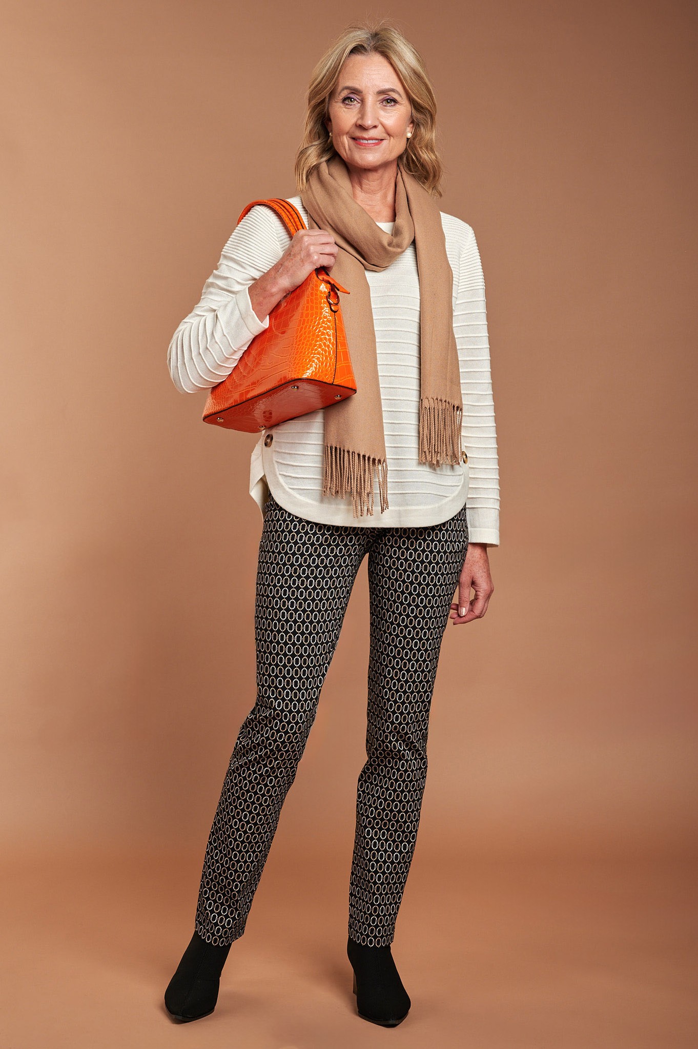 Robell Bella Chain Link Print Trouser Black Chain Pattern 90