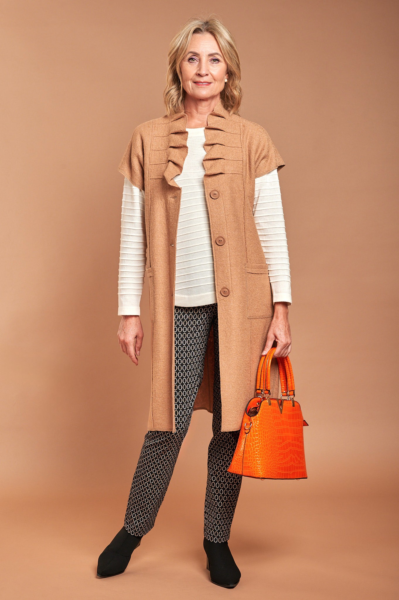 Noen Juni Longline Waistcoat Camel 17