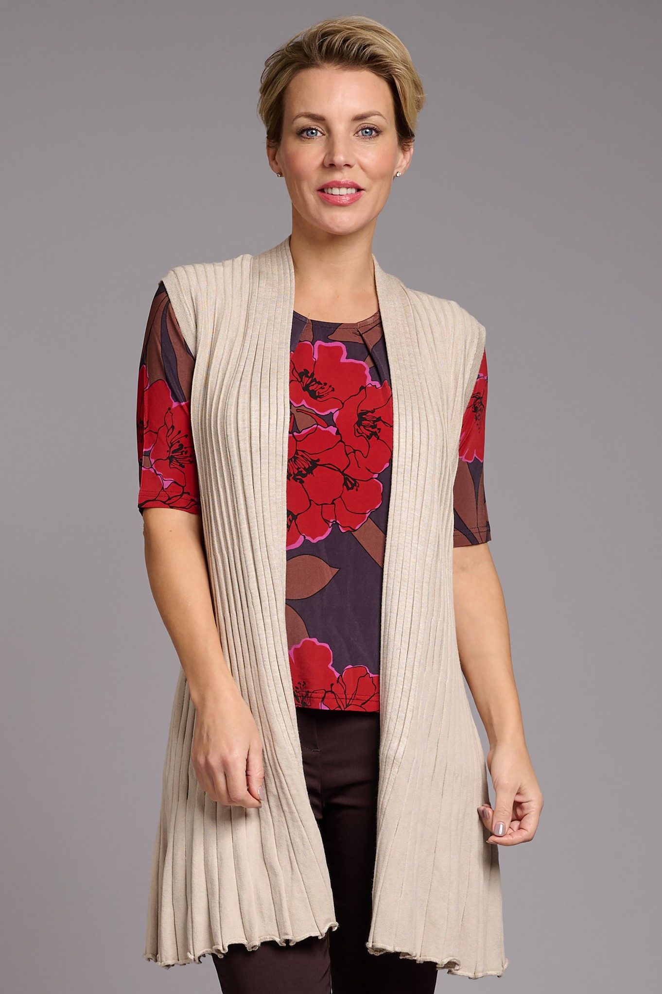 Sunday Gaynor Sleeveless Pleated Cardigan Ivory Cream 12