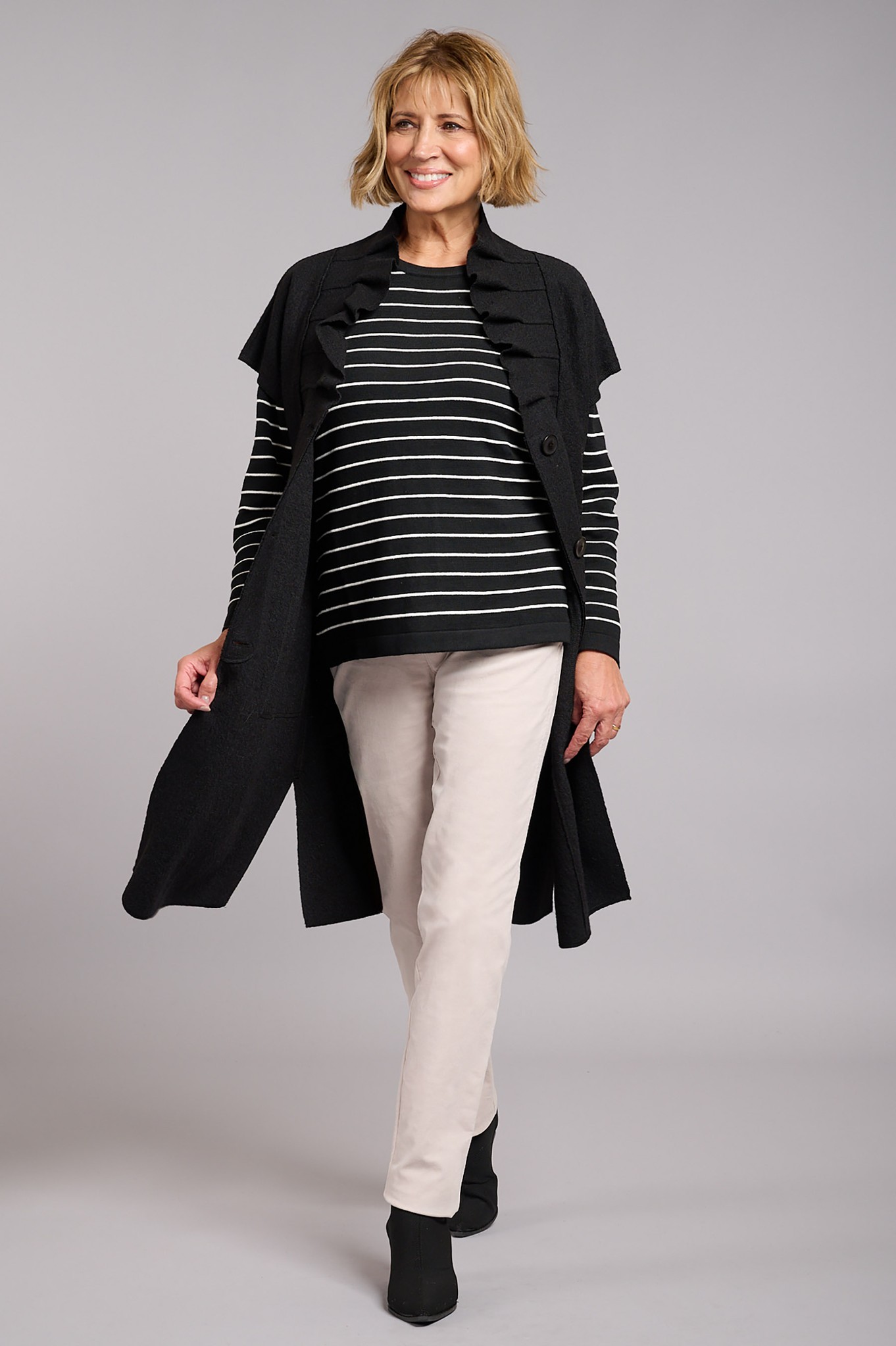 Robell Rose F/L Needlecord Off White 111