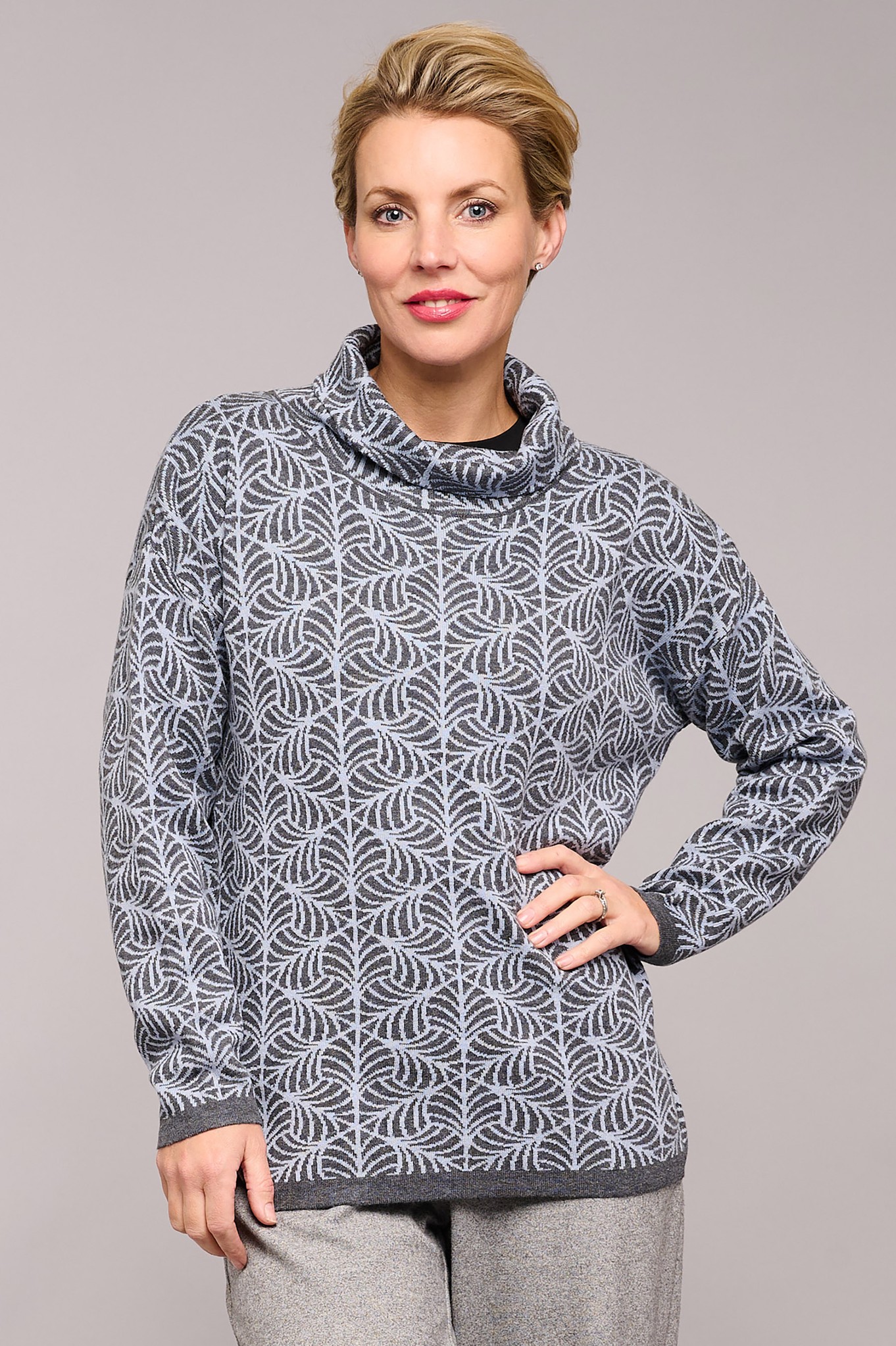 Sunday Monza Deco Knit Jumper Indigo Pattern 631