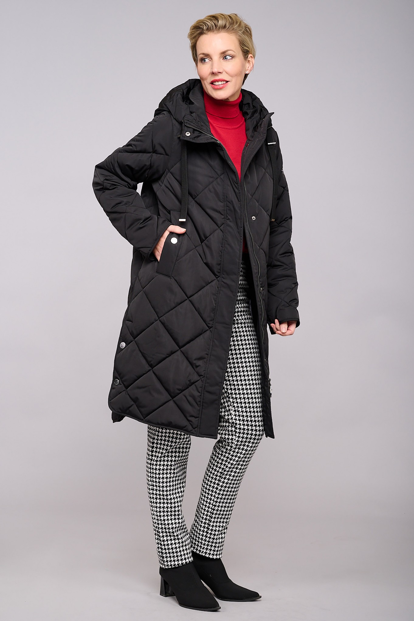 Frandsen Patrisía Diamond Quilted Hooded Coat Black 90