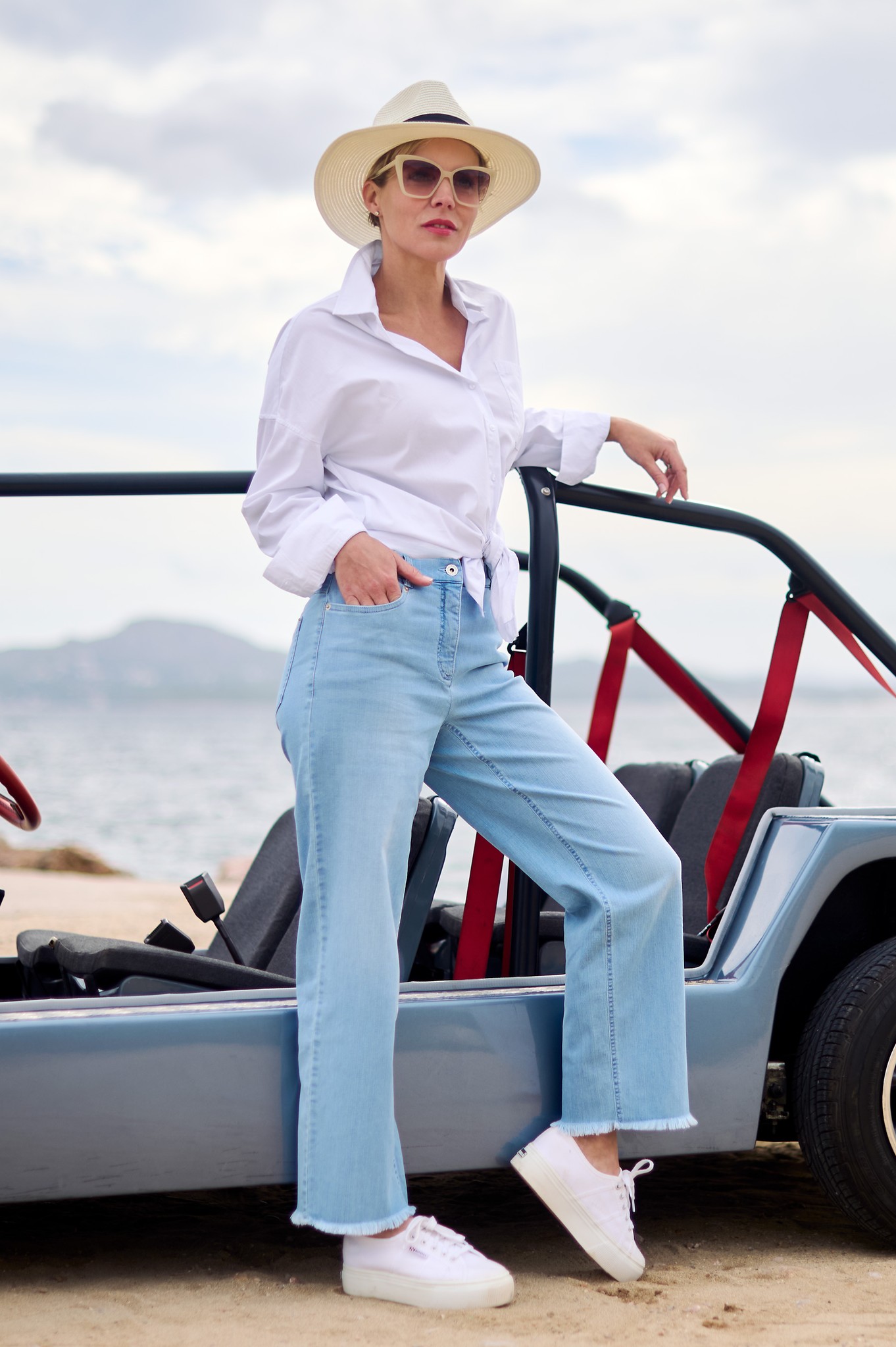 Robell Christy 09 Frayed Hem Ankle Jeans Washed Blue Denim 61