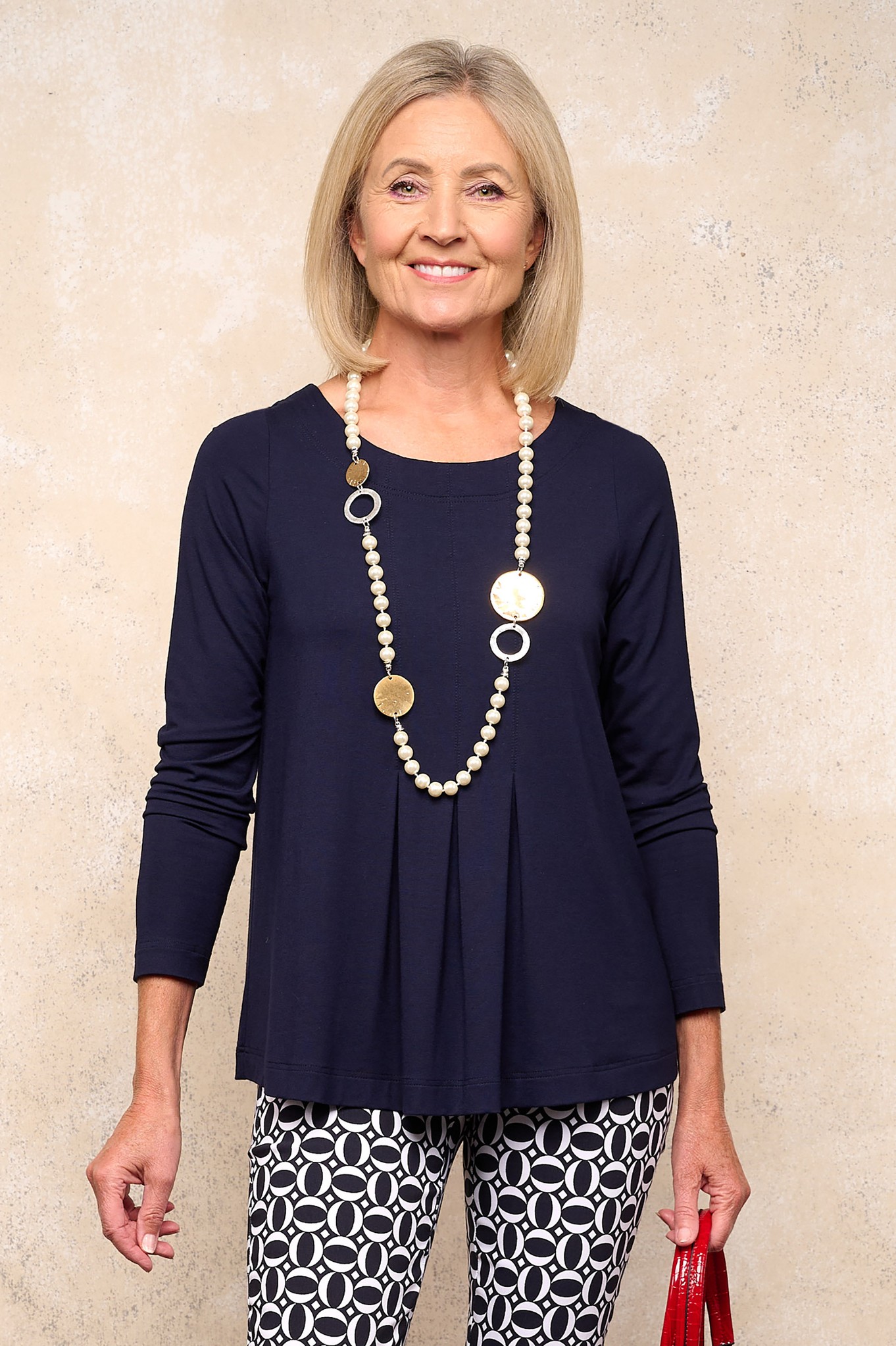 Noen Long Sleeve Easy T-Shirt Navy 691