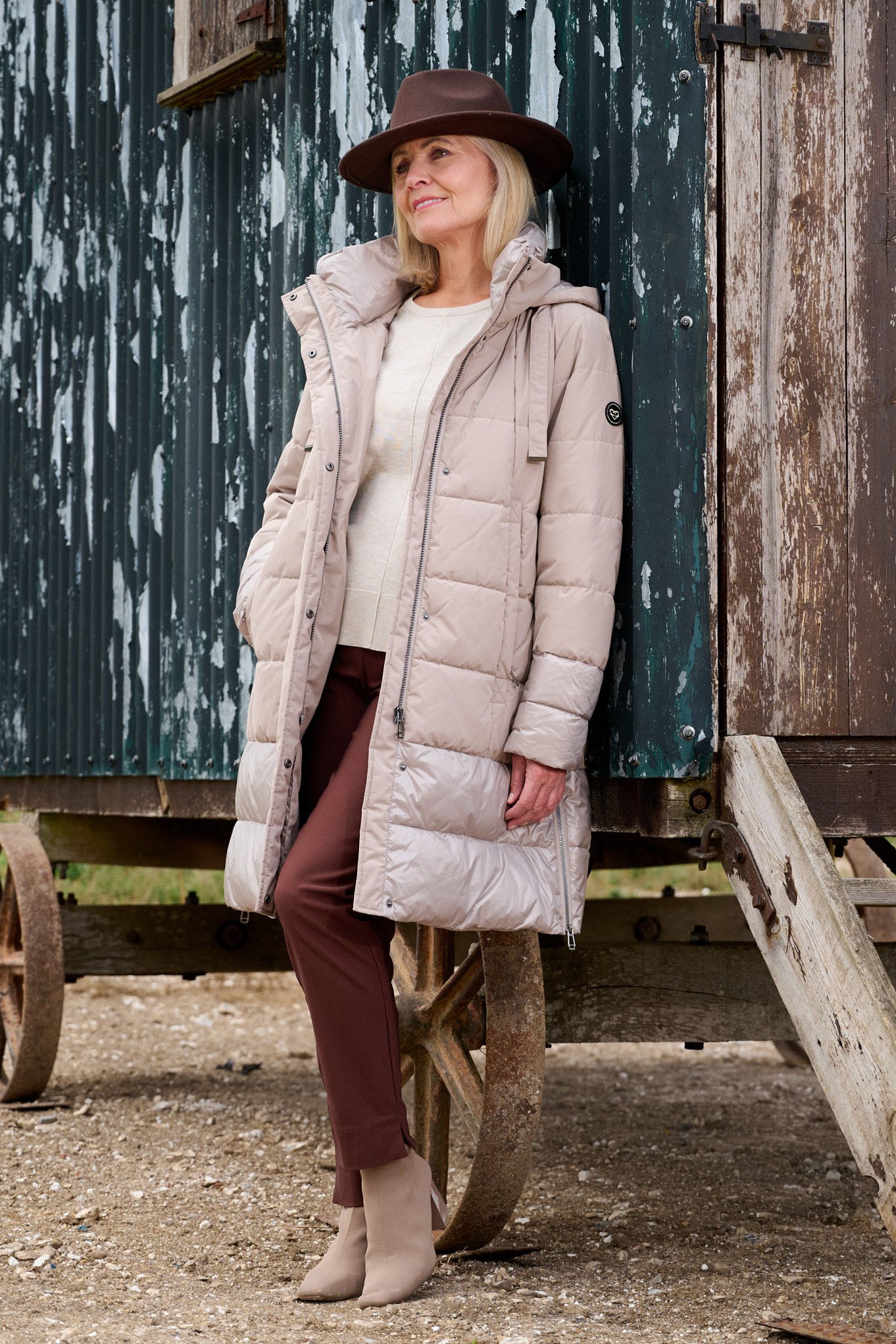 Frandsen Lolita Quilted Technical Down Coat Pebble 15