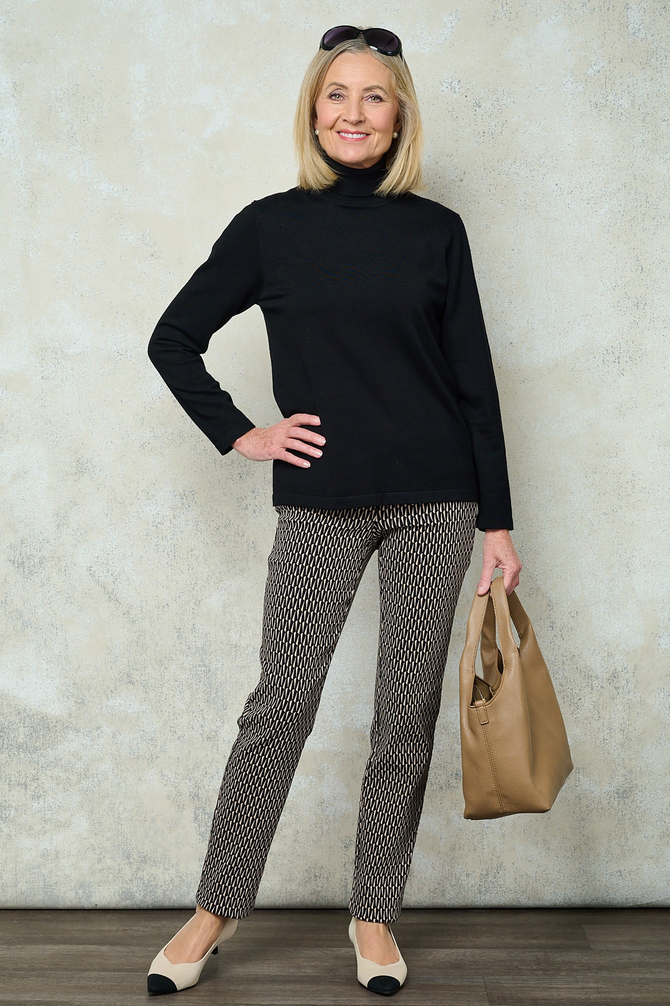 Robell Rose Geo Triangle Print Trouser Taupe 17