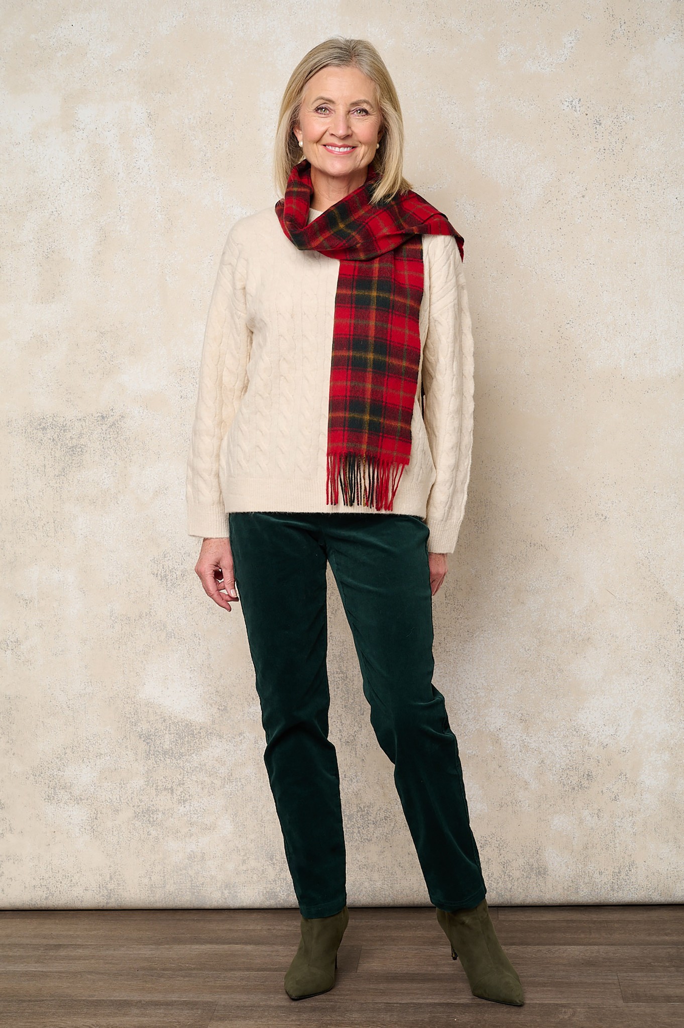 Robell Bella Needlecord Trousers Deep Forest 890