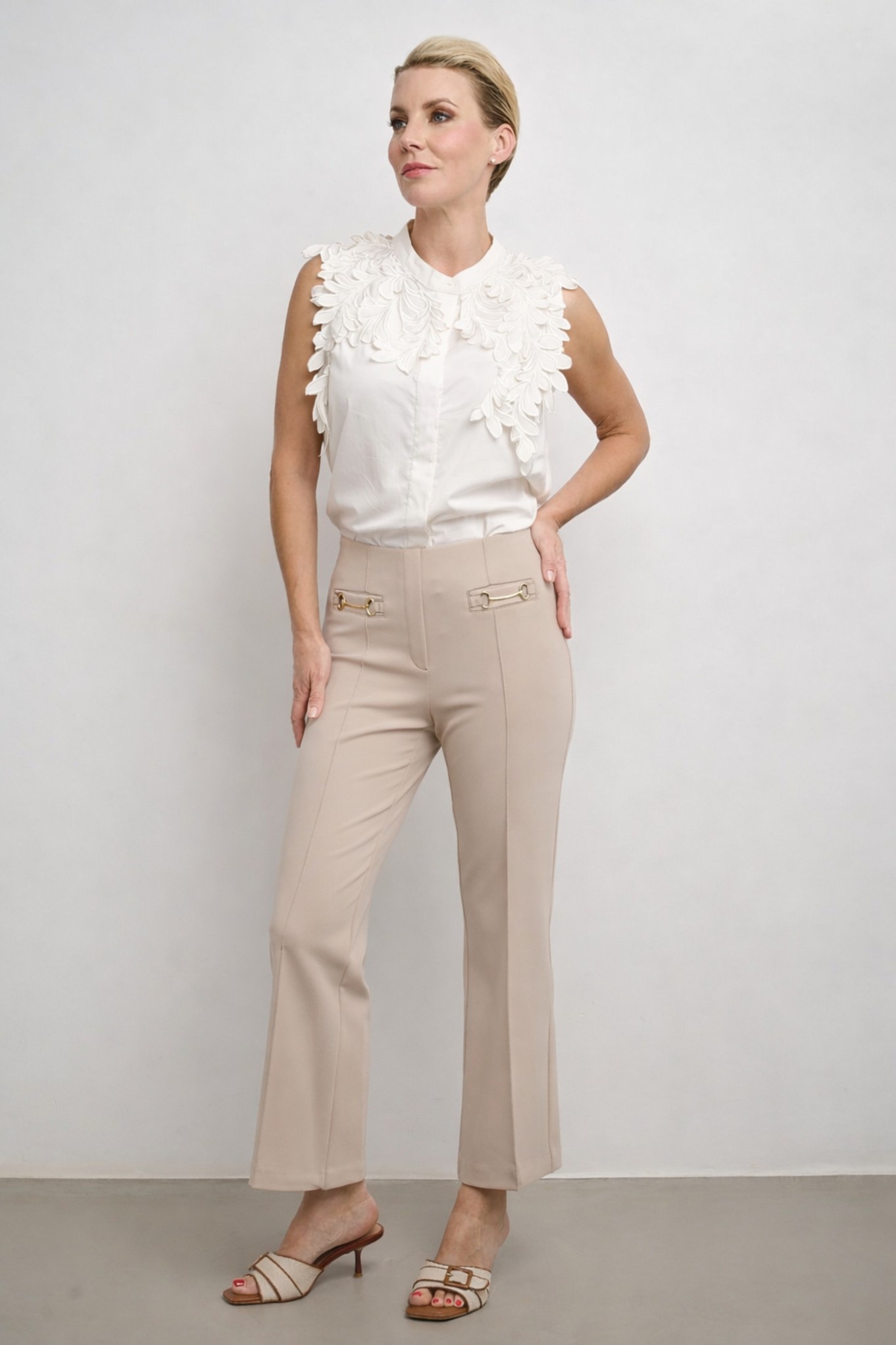 Robell Joella 09 Snaffle Kickflare Ankle Grazers Light Taupe 13