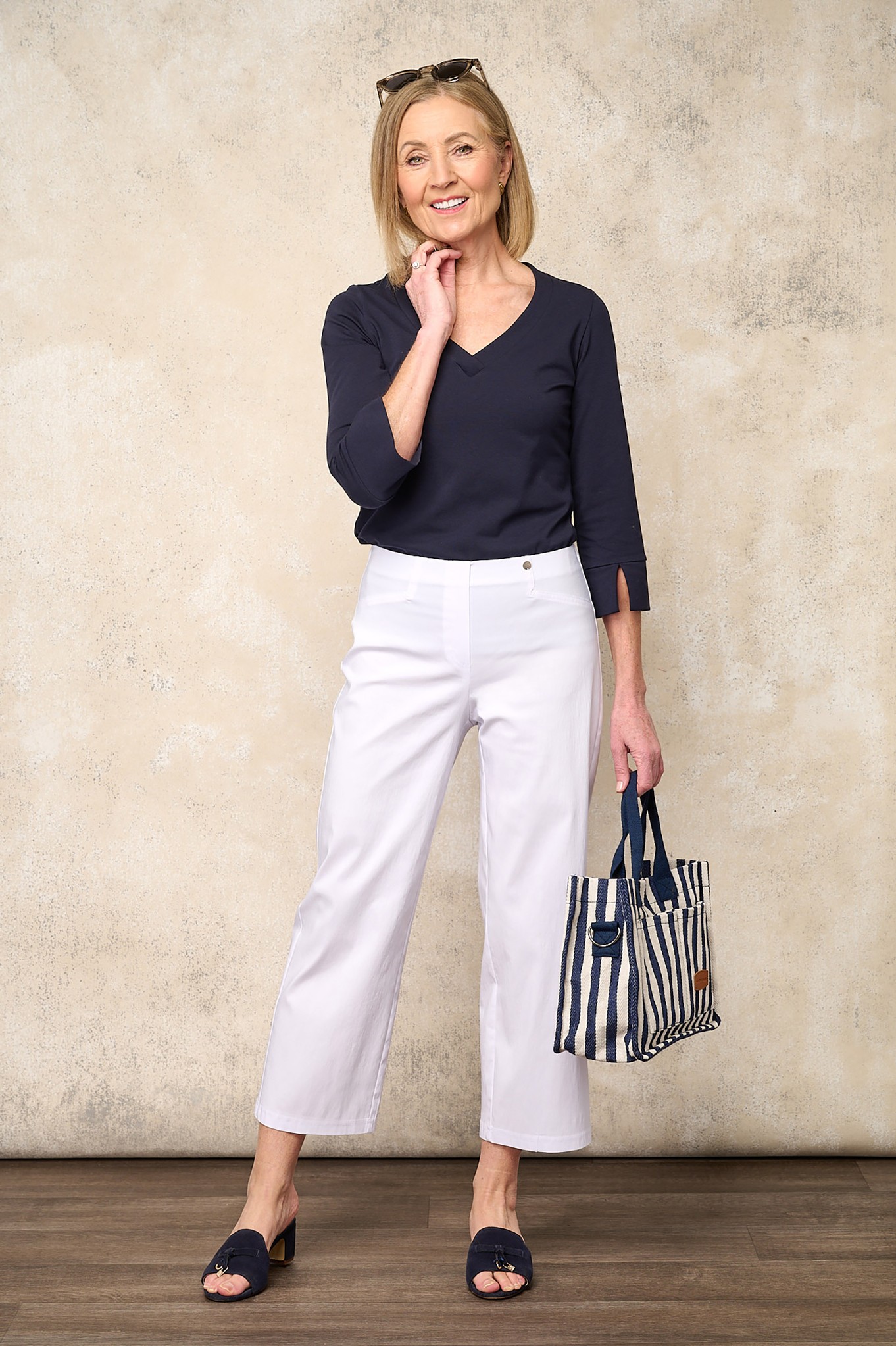 Robell Efi 09 Wide Leg Ankle Grazer  White 10