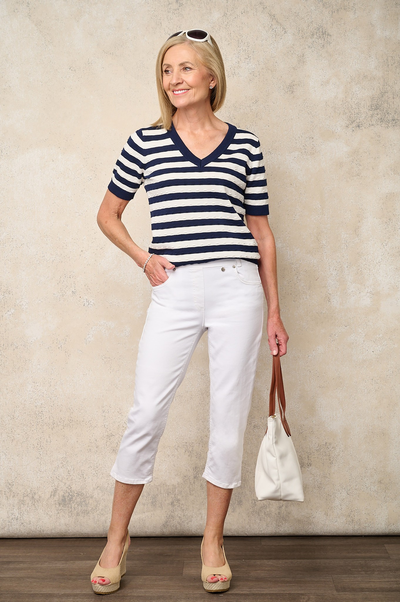 Robell Rose 07 Super Light Denim Crop White 10
