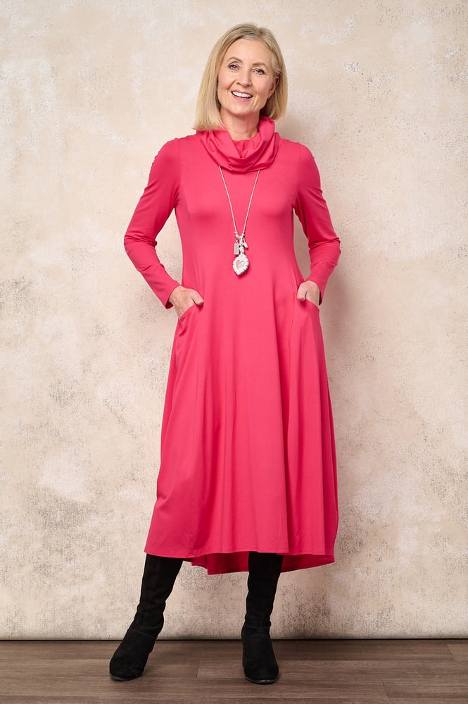 cowl collared jersey dress Black Viscose Jersey Dress: Minimalist Collar, Elegant Autumn Winter Style